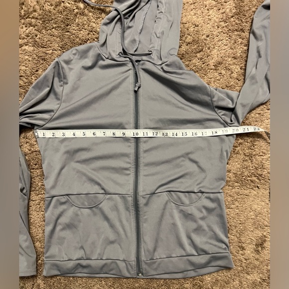 2pc Hooded Gray Leisure Track Suit - Picture 3 of 3
